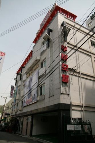 Movie Motel 晋州市 外观 照片